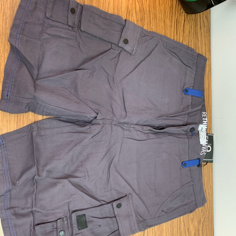 Shorts - Picture 4 of 4